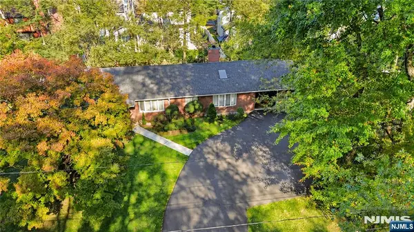 26 Eastview Terrace, Demarest, NJ 07627