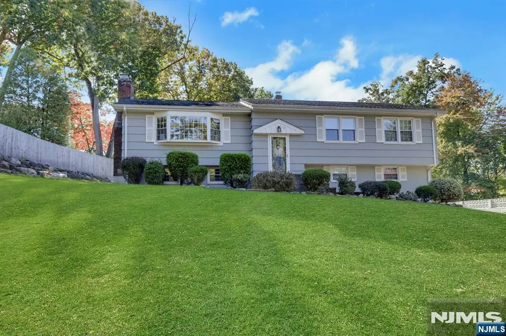 13 Darlene Terrace, Township Of Washington, NJ 07676 - #1