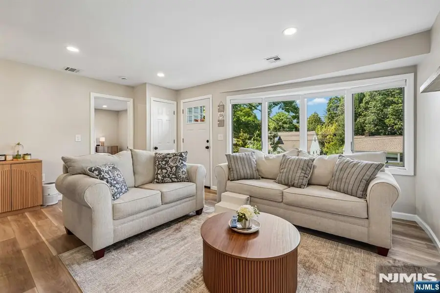 102 Hiawatha Boulevard, Oakland, NJ 07436 - #2