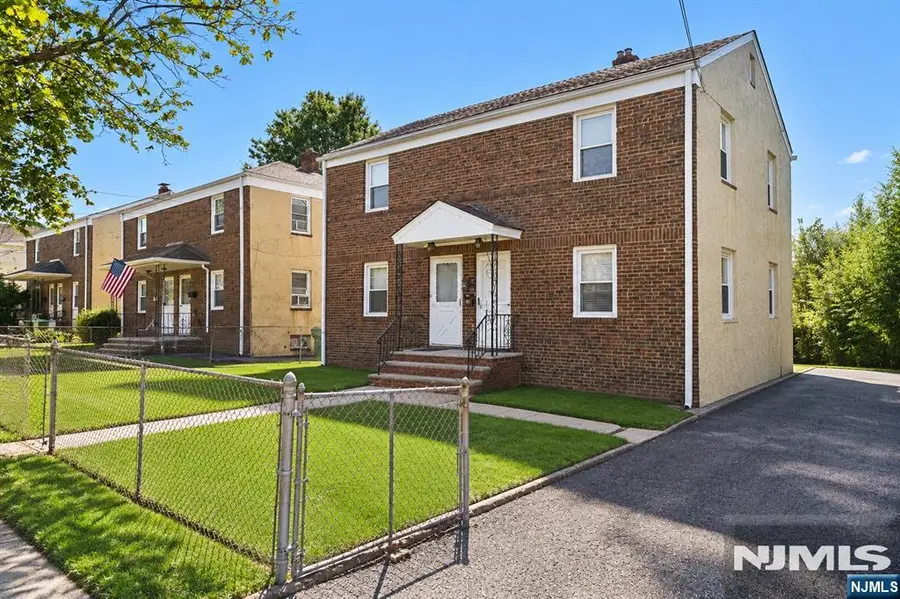 423 Spruce Street, Linden, NJ 07036 - #2