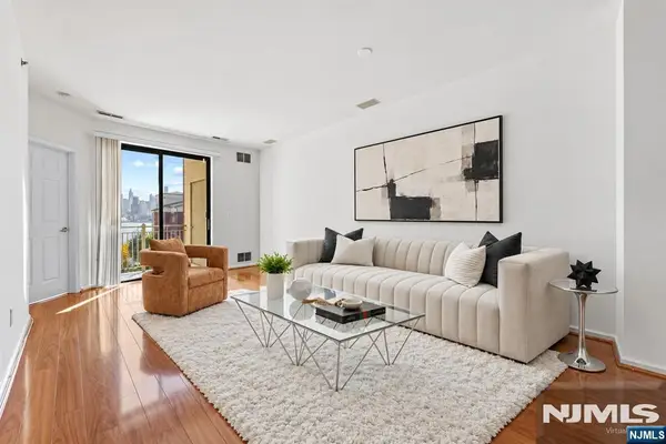 26 Ave At Port Imperial 425, West New York, NJ 07093