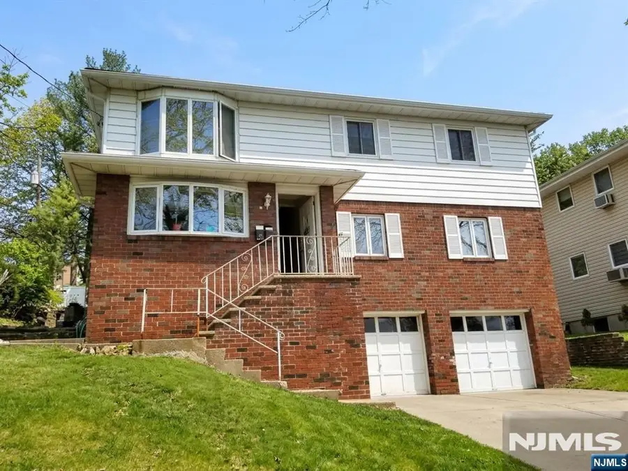 400 Oak Street, Ridgefield, NJ 07657 - #2