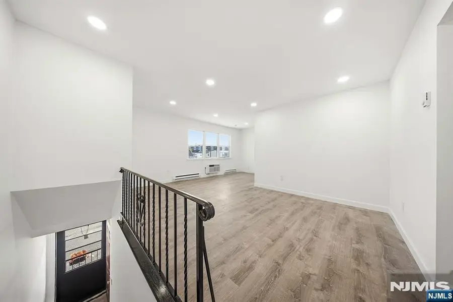 245 Edmund Avenue 3, Paterson, NJ 07502 - #3