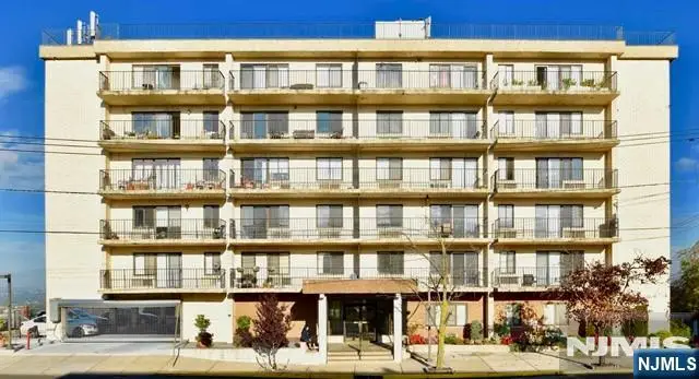 233 12th 2A, Palisades Park, NJ 07650 - #1
