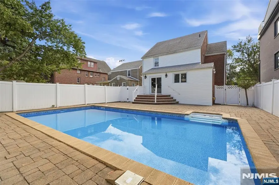 473 Oakdene Avenue, Cliffside Park, NJ 07010 - #3