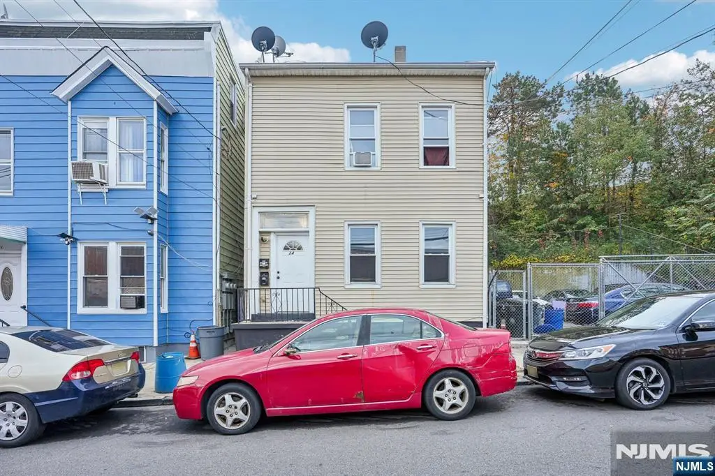 24 20th Avenue, Paterson, NJ 07501 - #1