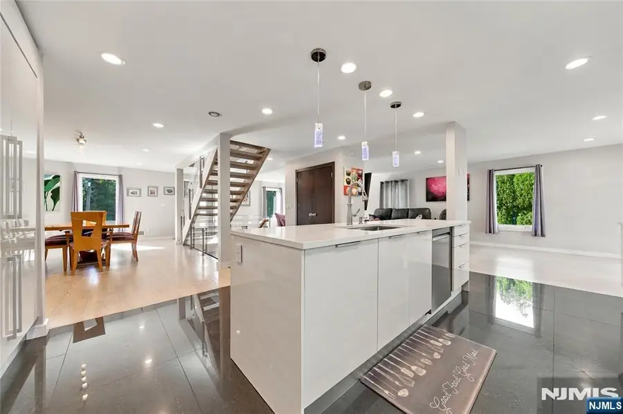 19 Coppel Drive, Tenafly, NJ 07670 - #3
