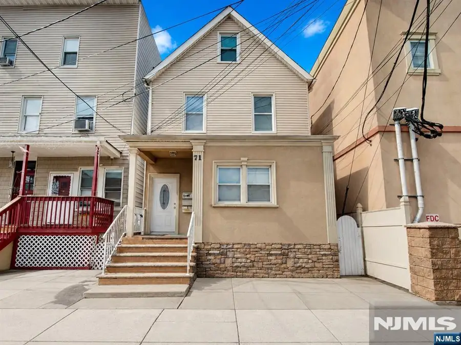 71 Honiss Street, Belleville, NJ 07109 - #2