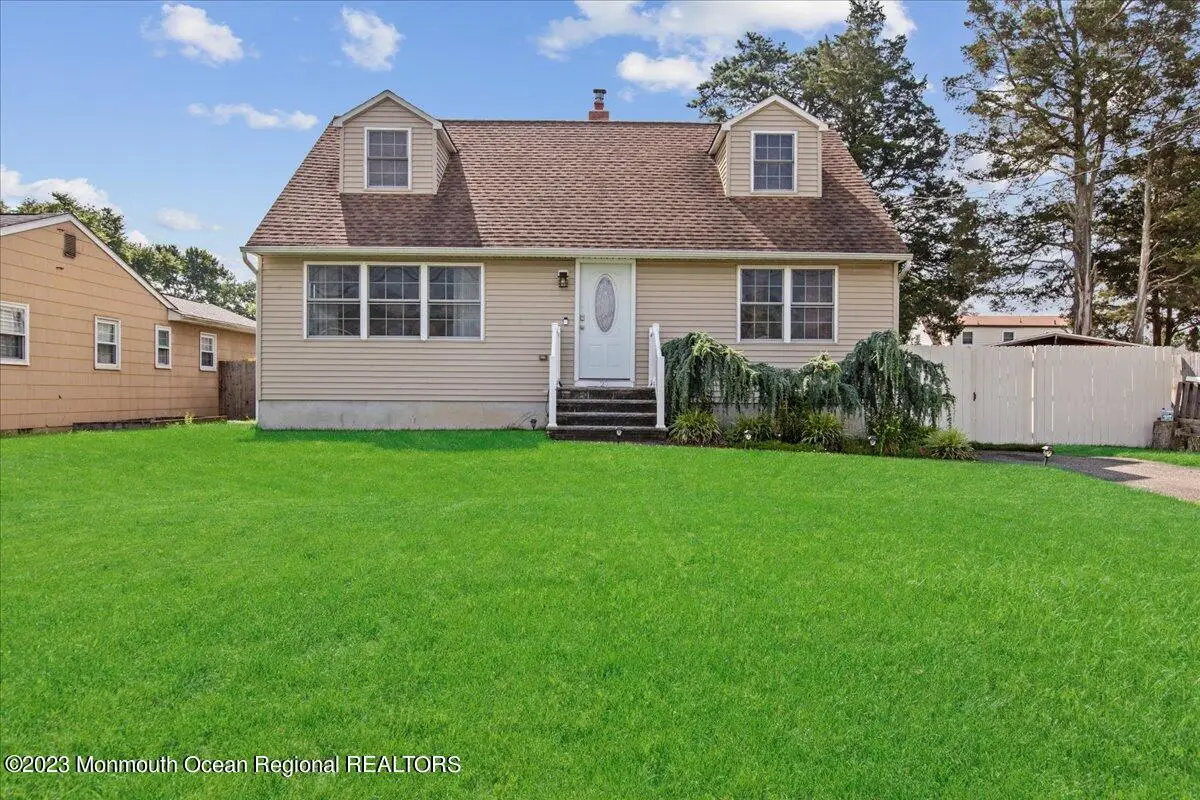 27 Heather Road, Elkhorn, NJ 08753 - #1