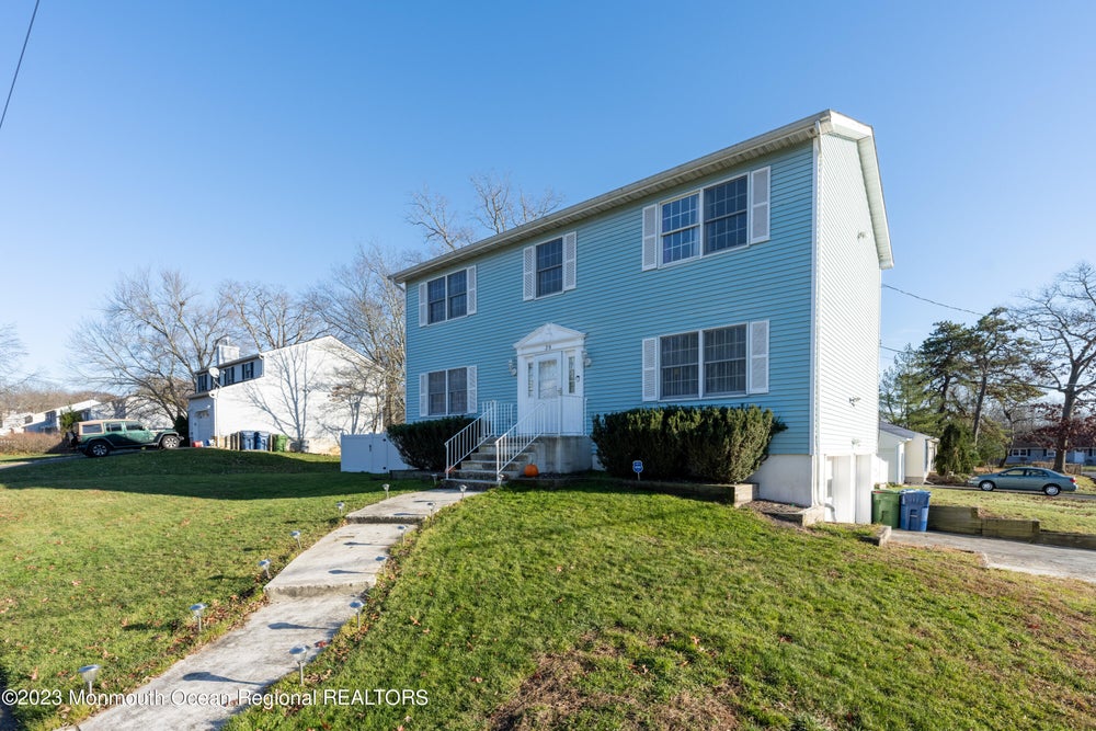 28 Golfview Drive, Neptune Township, NJ 07753 BHGRE