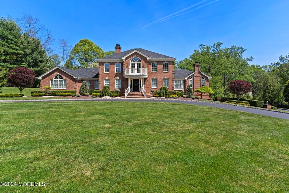 1 Concord Court, Colts Neck, NJ 07722 BHGRE