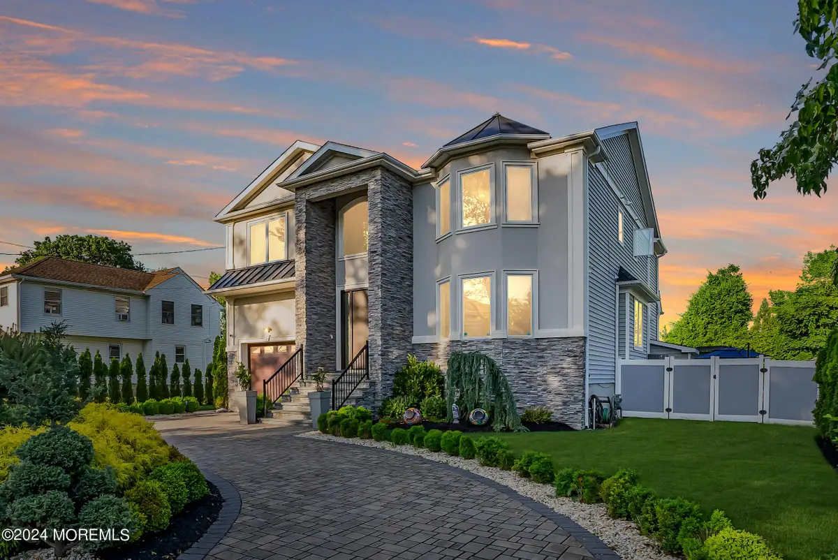 243 Overbrook Avenue, Oakhurst, NJ 07755 - #1