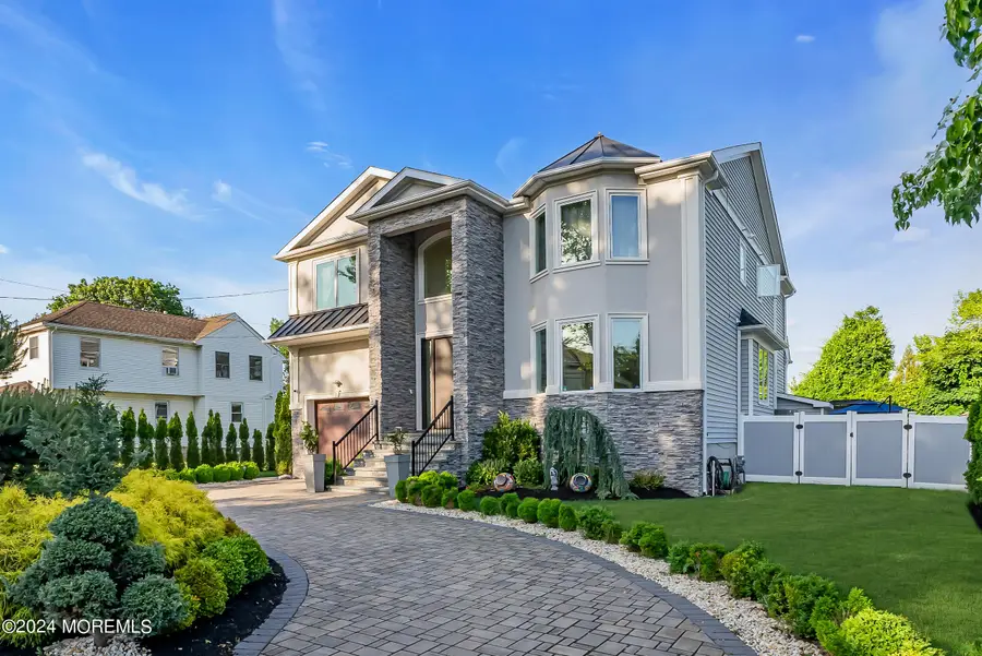 243 Overbrook Avenue, Oakhurst, NJ 07755 - #3