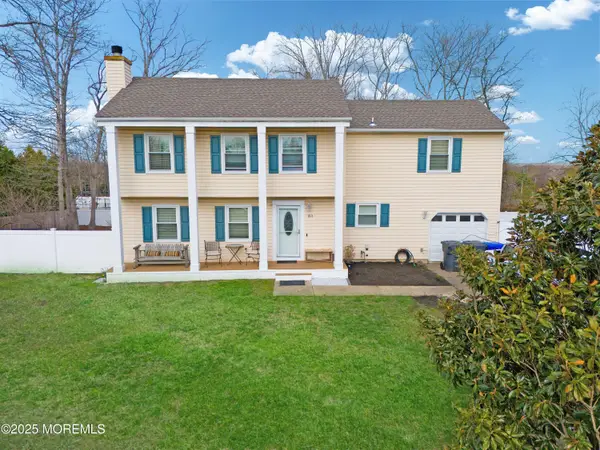 789 Holly Berry Lane, Brick, NJ 08724