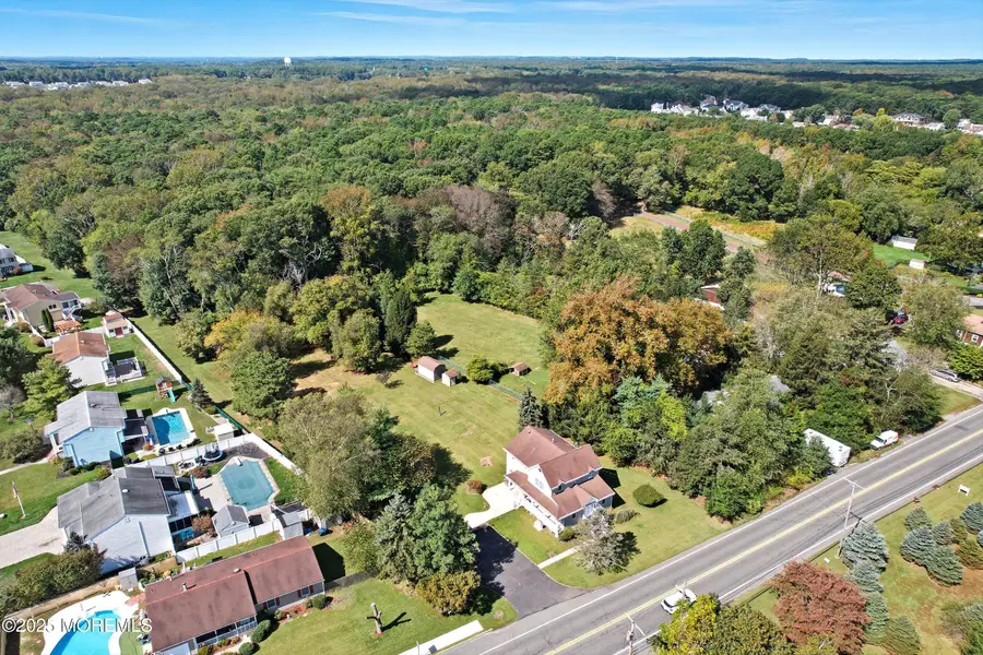 102 Colts Neck Road, Farmingdale, NJ 07727 - Image #2