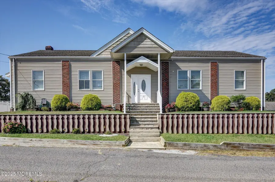 7 John Street, Sayreville, NJ 08872 - Image #2