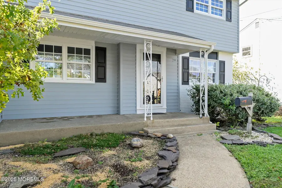 29 Walt Whitman Way, Hamilton Square, NJ 08690 - Image #2