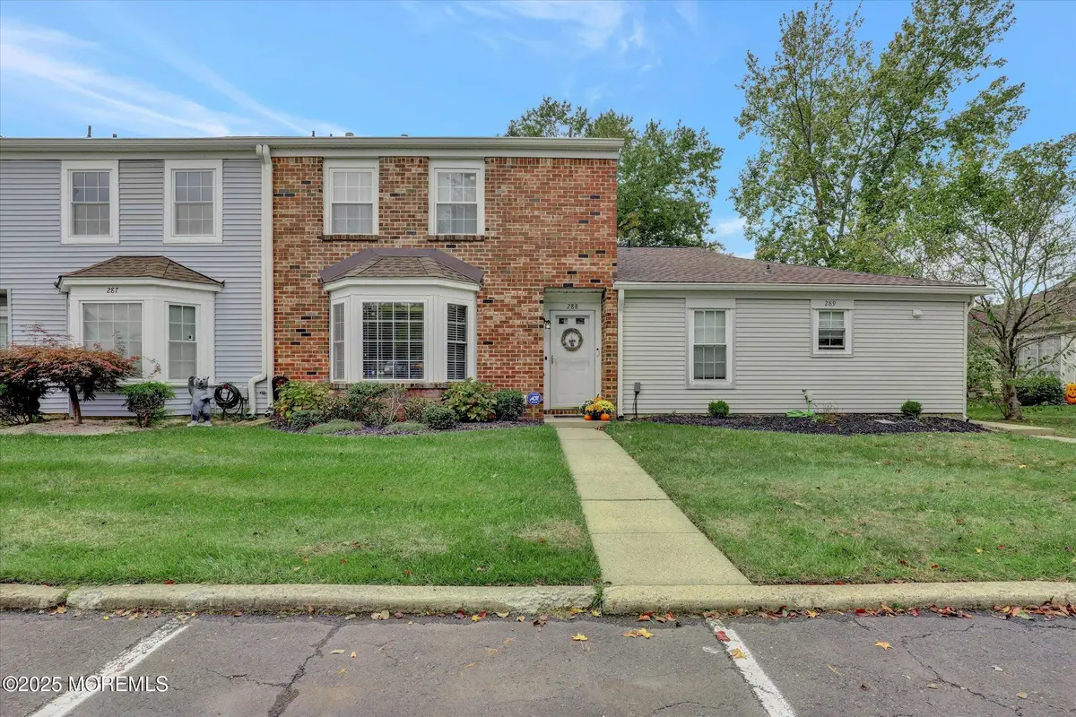 288 Bishop Court, Old Bridge, NJ 08857 - Image #1