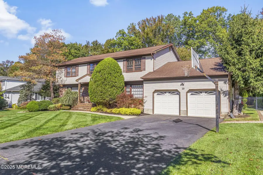 16 Timber Lane, Manalapan Township, NJ 07726 - Image #3
