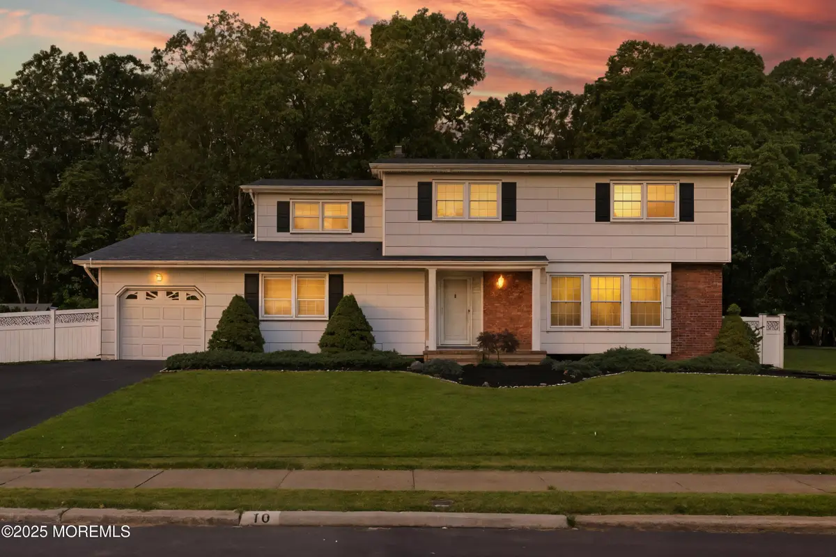 10 Pepperidge Road, Howell, NJ 07731 - Image #1