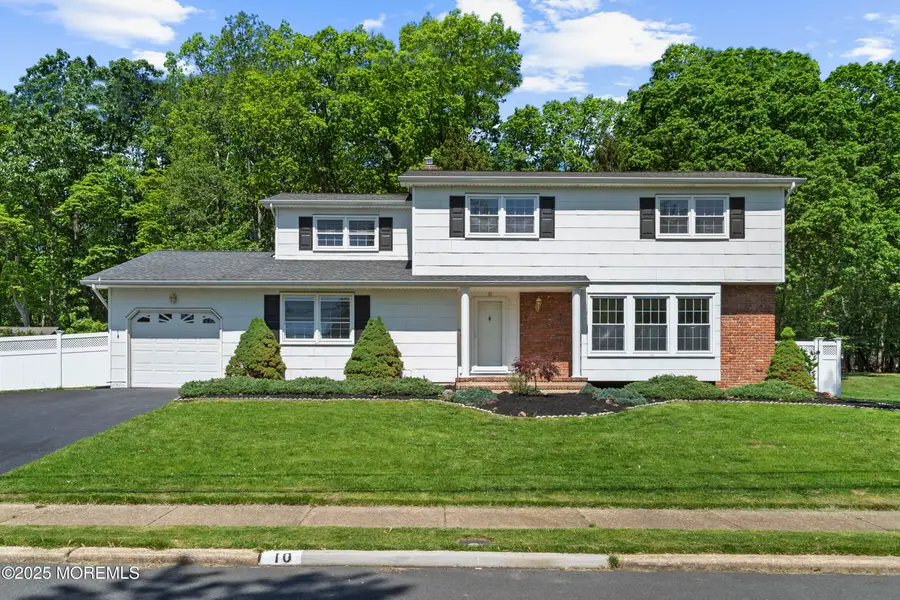 10 Pepperidge Road, Howell, NJ 07731 - Image #2