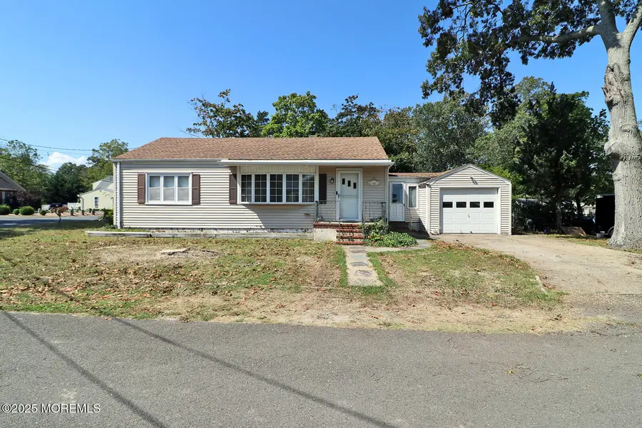 17 Pennsylvania Avenue, Waretown, NJ 08758 - Image #2