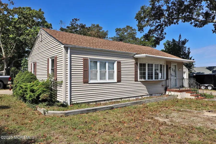 17 Pennsylvania Avenue, Waretown, NJ 08758 - Image #3