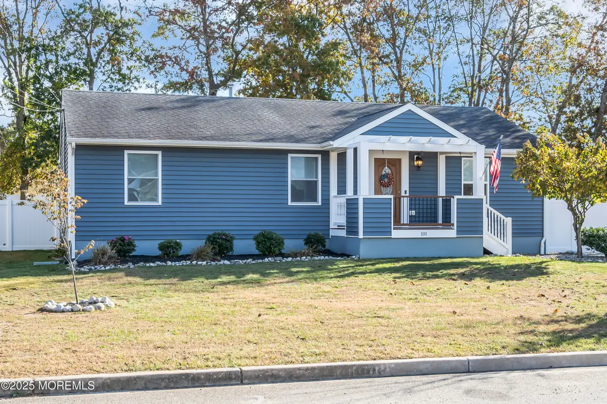 101 Topsail Lane, Manahawkin, NJ 08050 - Image #1