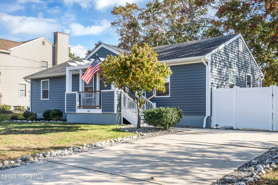 101 Topsail Lane, Manahawkin, NJ 08050 - Image #3