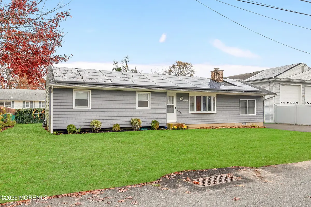 1109 Spar Avenue, Beachwood, NJ 08722 - Image #1
