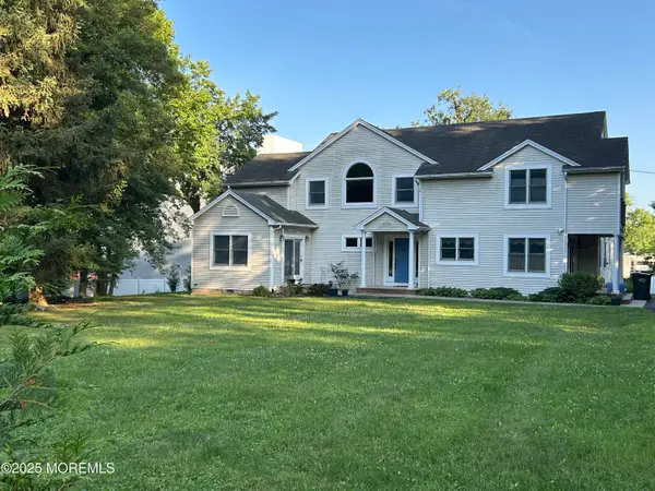 712 Sycamore Avenue, Tinton Falls, NJ 07701