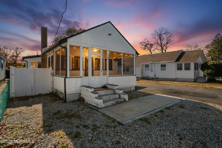 142 Lakewood Avenue, Ocean Gate, NJ 08740 - Image #2