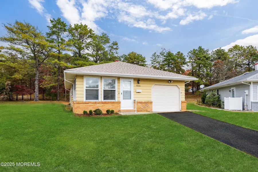 14 Saint Pierri Court, Toms River, NJ 08757 - Image #3