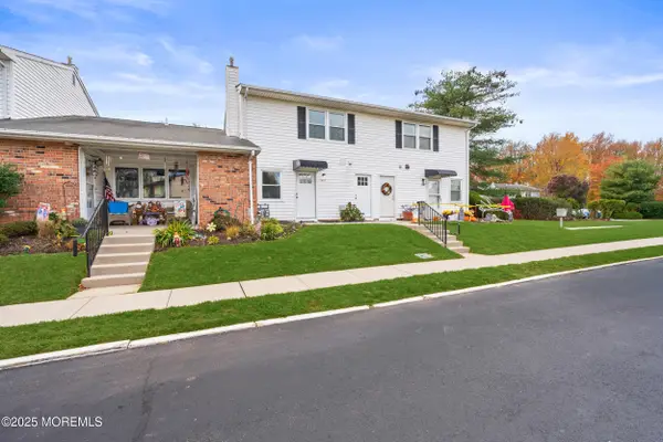 416 Crawford Street, Shrewsbury Twp, NJ 07724