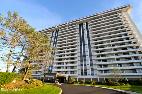 1 Channel Drive #1708, Monmouth Beach, NJ 07750