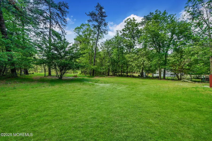 84 Willow Drive, Jackson, NJ 08527 - Image #2