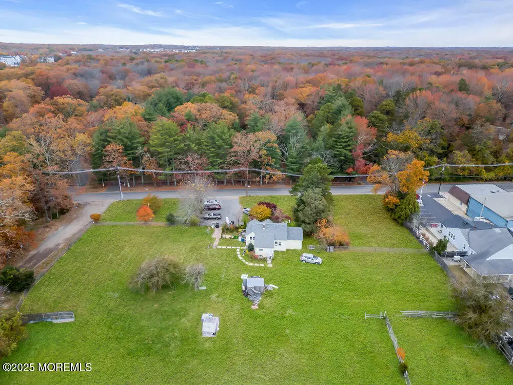 270 Alexander Avenue, Howell, NJ 07731 - Image #1