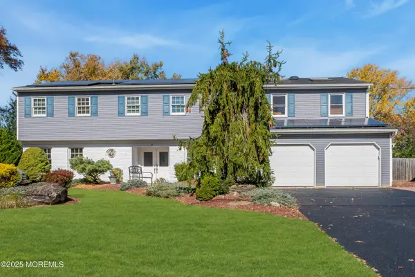 4 Canadian Woods Road, Marlboro, NJ 07746