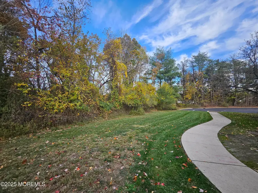 20 Austin Court #7, Freehold, NJ 07728 - Image #2