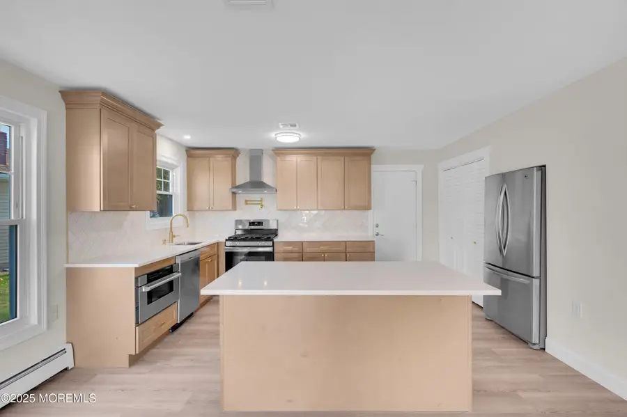 18 Leighton Court, Toms River, NJ 08757 - Image #3