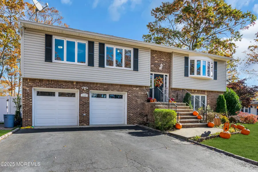 1123 Kenton Drive, Toms River, NJ 08753 - Image #3