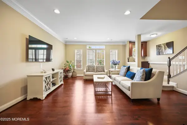 61 Pate Drive, Middletown, NJ 07748