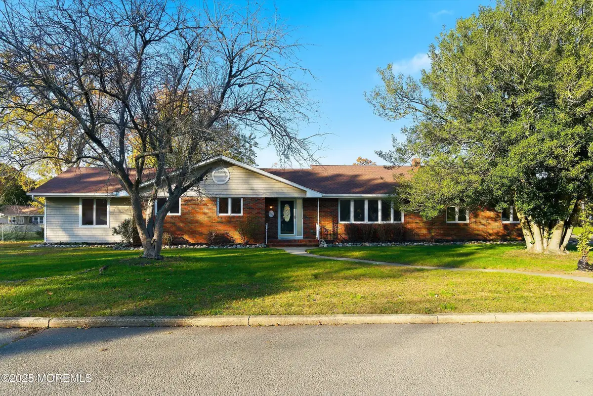 551 Rosewood Drive, Lanoka Harbor, NJ 08734 - Image #1