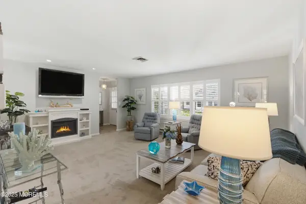 839A Inverness Court, Lakewood, NJ 08701