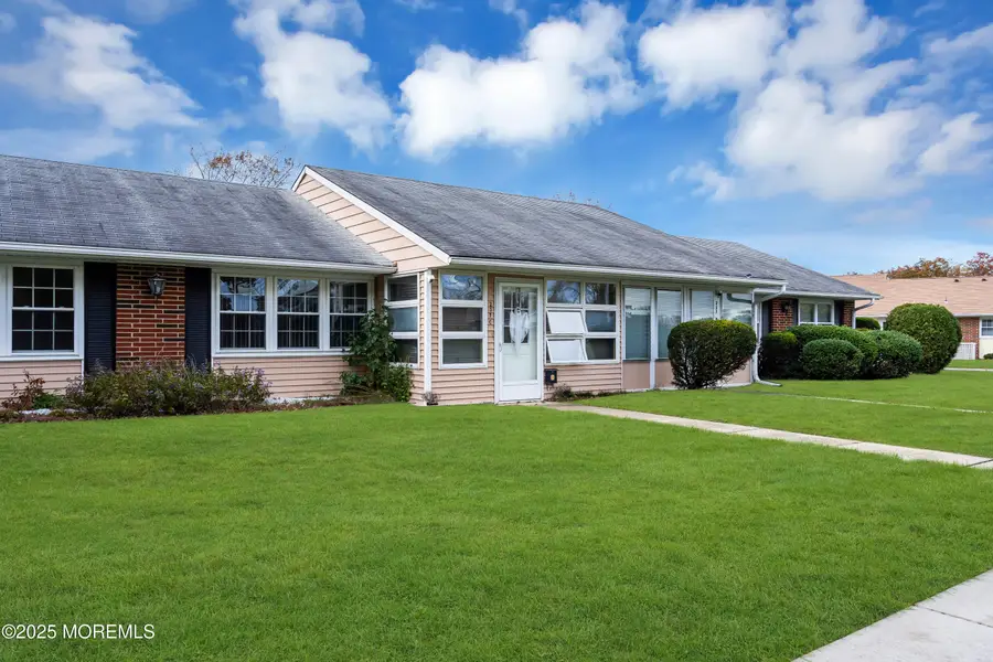 237 Huntington Drive #C, Lakewood, NJ 08701 - Image #2