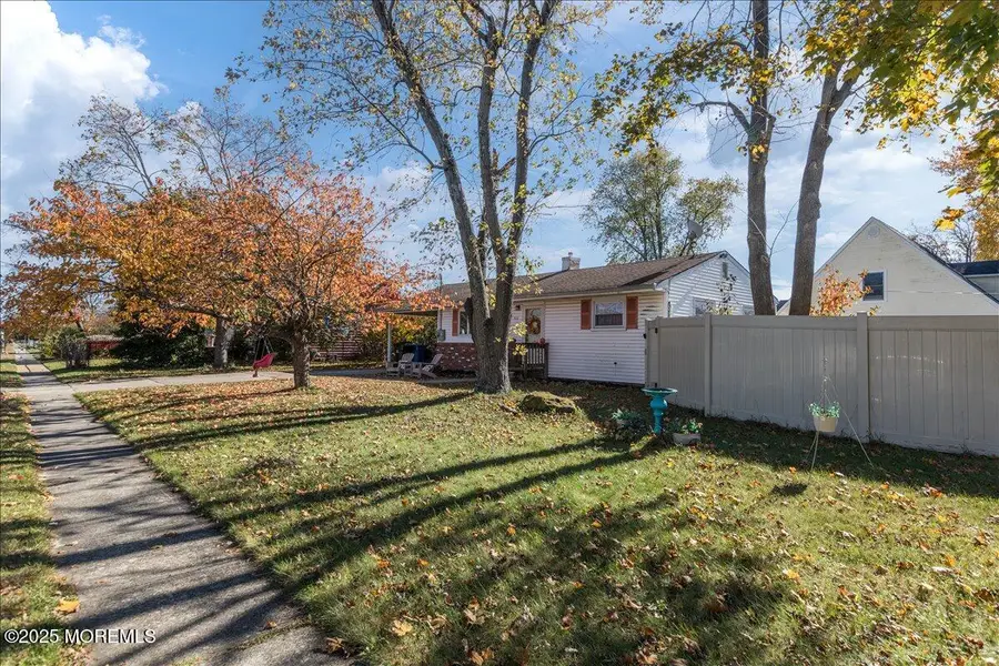 516 Poplar Street, Lakehurst, NJ 08733 - Image #3