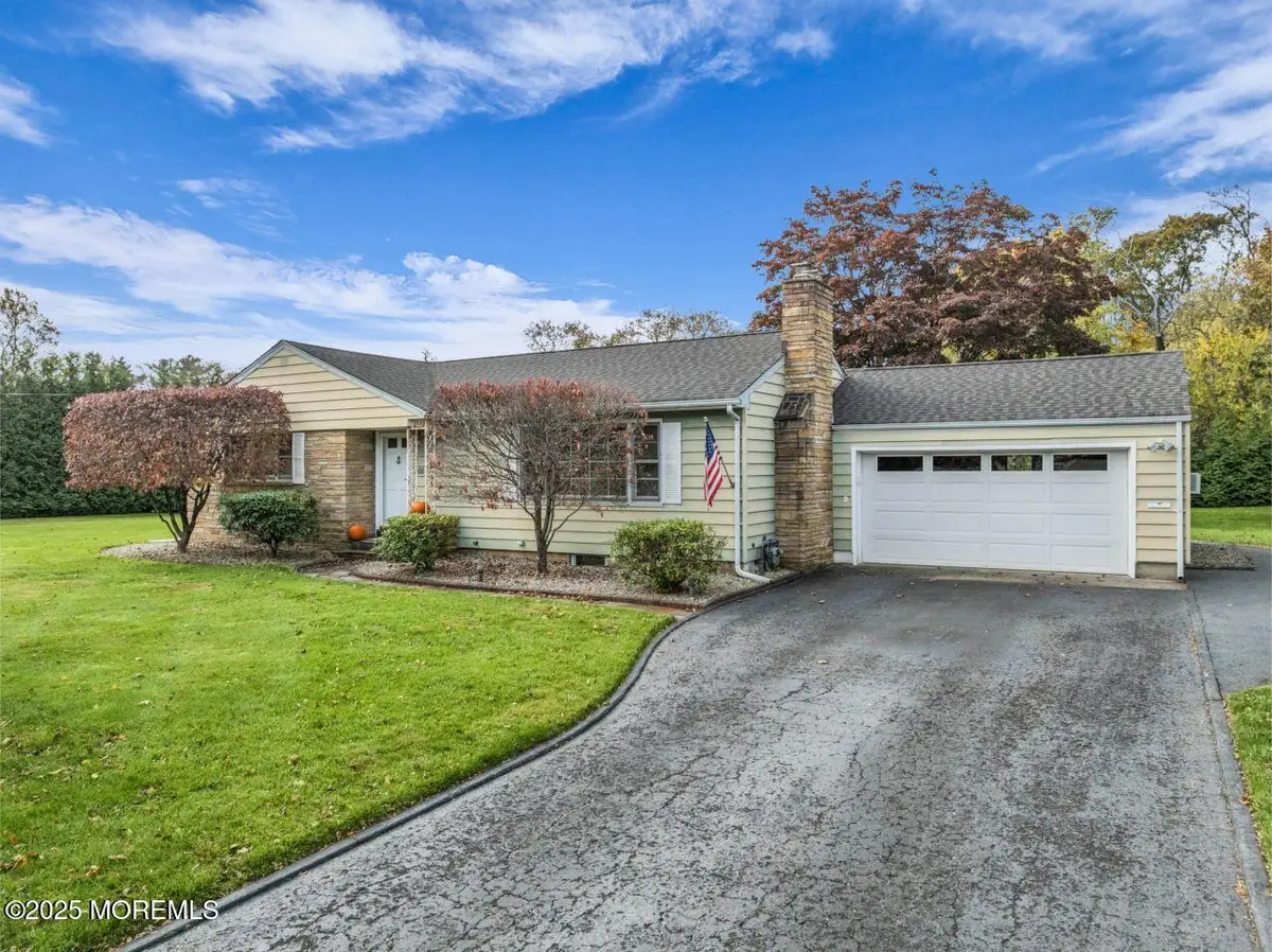 201 Dogwood Lane, Lincroft, NJ 07738 - Image #1