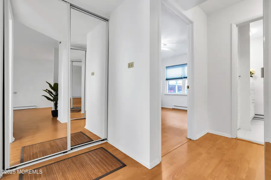 47 E Cambridge Court #100E, Lakewood, NJ 08701 - Image #3