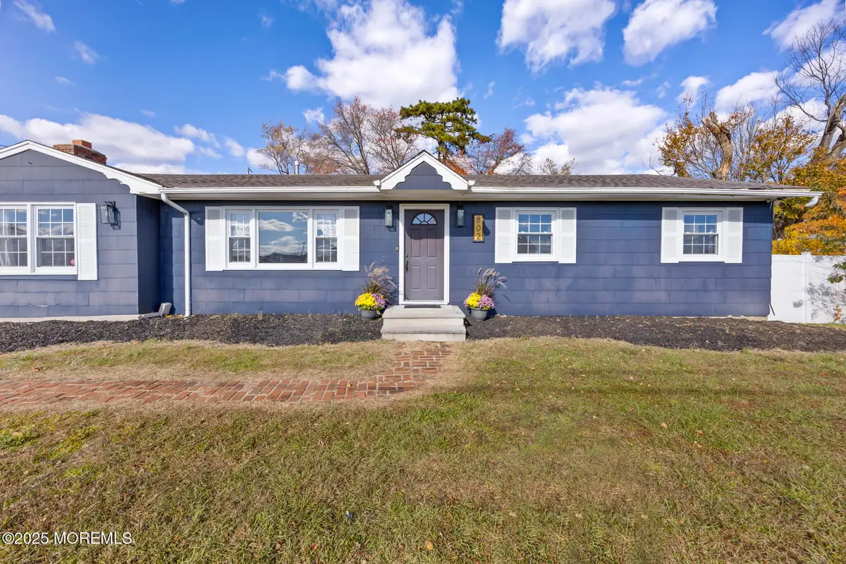 802 Hickory Drive, Lanoka Harbor, NJ 08734 - Image #1