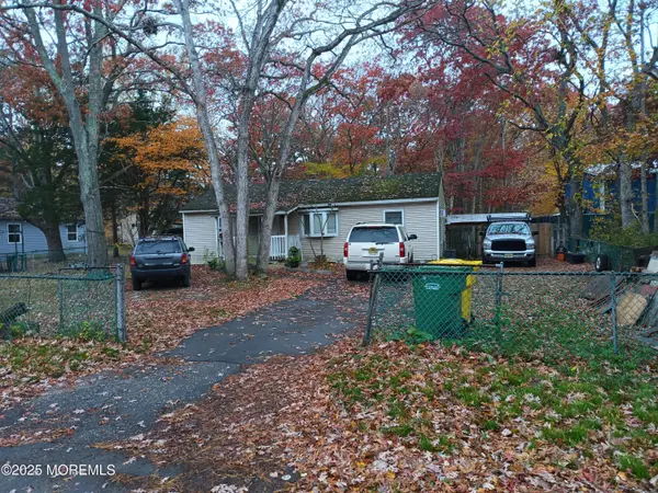 1234 Jeffery Street, Lakewood, NJ 08701